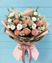 Букет цветов из:  Розы, Альстромерии и Лизиантусы в Новоорске