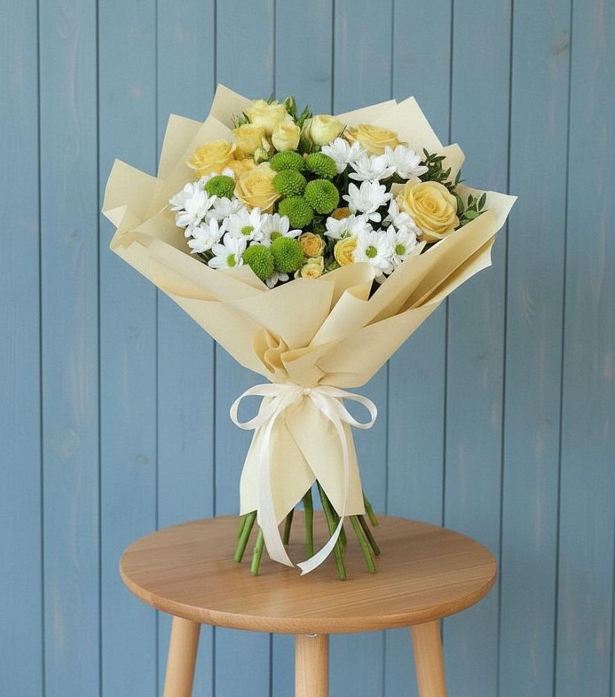 Букет цветов из: Хризантемы и Розы в Новоорске