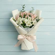 Букет цветов из:  Альстромерии в Новоорске