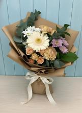 Букет цветов из:  Герберы и Хризантемы в Новоорске