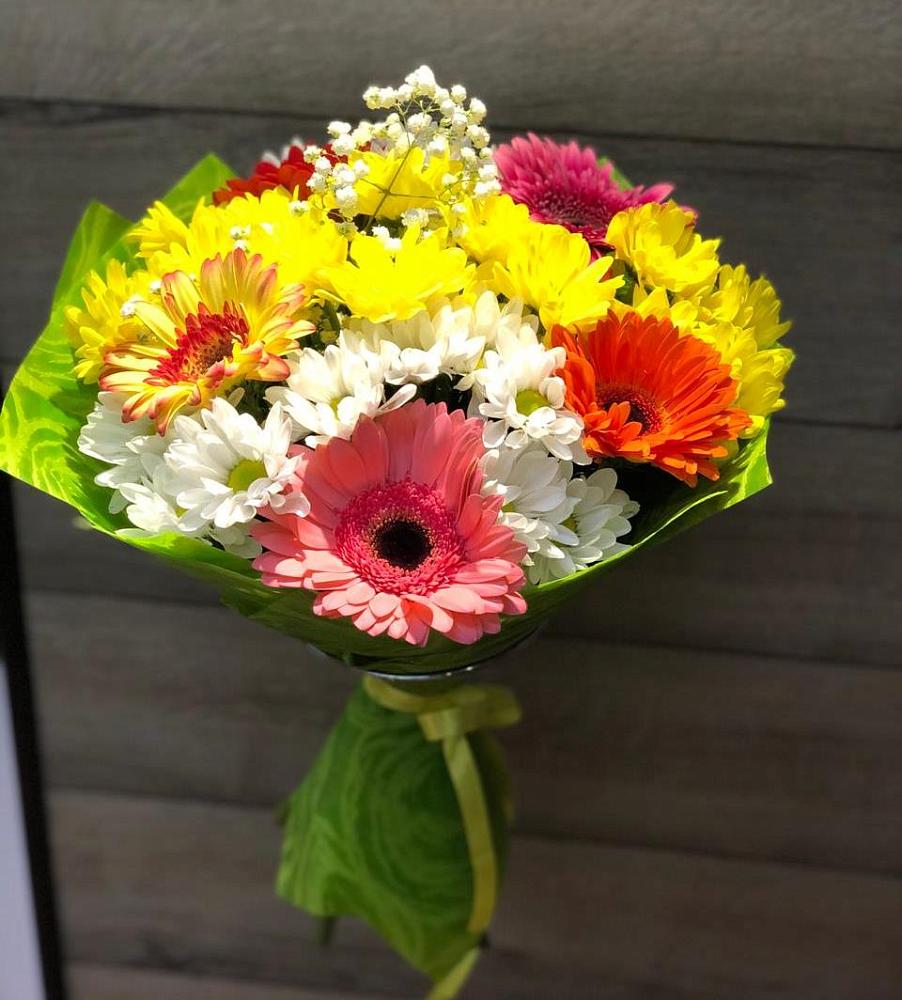 Букет цветов из: Герберы и Хризантемы в Новоорске